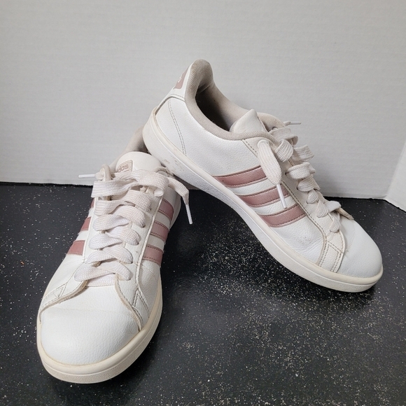 Adidas Cloudfoam Advantage Rose Gold Stripe Sneakers - Picture 1 of 8